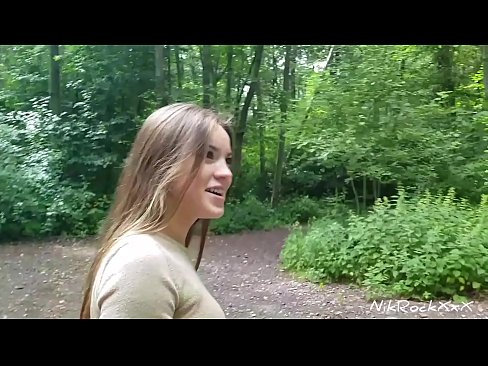 ❤️ Es piedāvāju Evelīnai, lai mēs izdrāžamies publiskā vietā! Viņa piekrita. Tad es viņu izdrāztu dibenā un spermu viņas mutē. Pēc tam viņa čurāja. ️ Anāls porno pie mums ❌