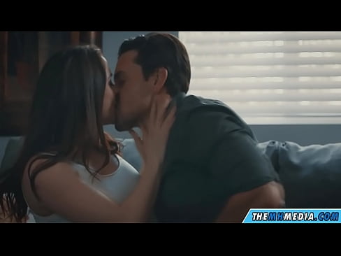 ❤️ Romantisks sekss ar labu krūtainu mammu ️ Anāls porno pie mums ❌
