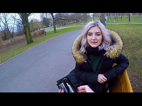 ❤️ Norij svešinieka karstu spermu par naudu - blowjob in the park by Eva Elfie ️ Anāls porno pie mums ❌